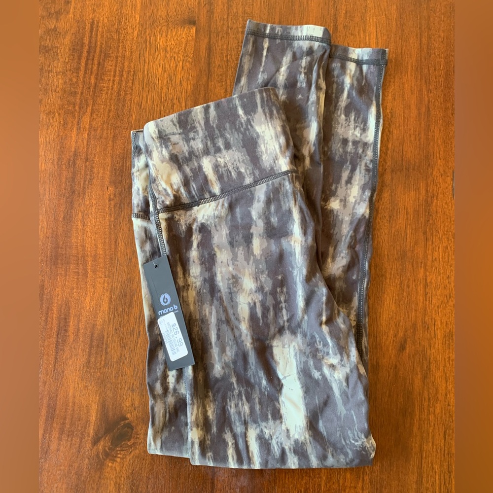 NWT Mono B leggings - Picture 2 of 3